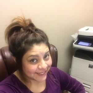 Meet your Posher, Vanessa